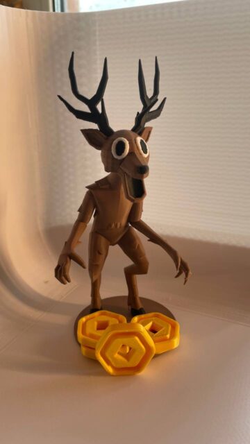 Олень из 99 ночей в лесу — кто это и зачем 3D-фигурка